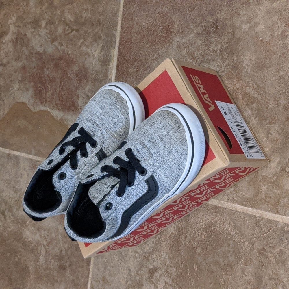 Toddler boys Vans slip on shoe